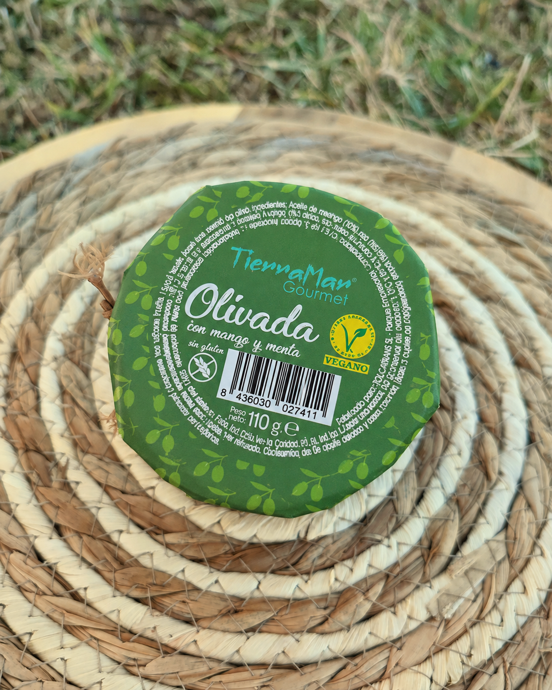 Paté de Olivada con aceitunas